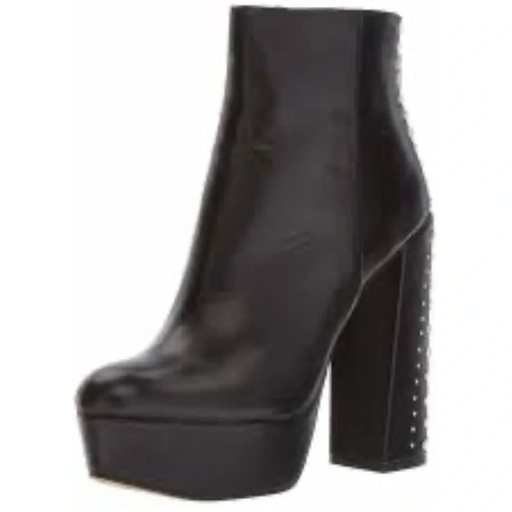 Dolce vita black leather liv studs platform boots size 8.5 goth, Grange